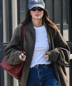 Kendall Jenner's Street Style in Colorado and the Vetements Hoodie