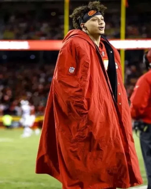 Buy Patrick Mahomes Chiefs Sideline Cape Coat