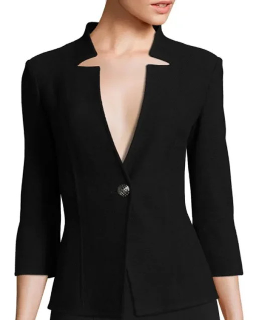 Yellowstone Beth Dutton Black Notch Neck Blazer