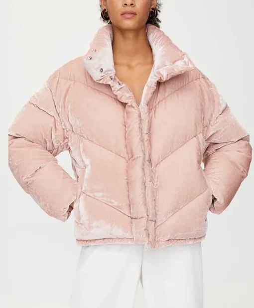 Wynonna Earp S04 Waverley Pink Puffer Jacket