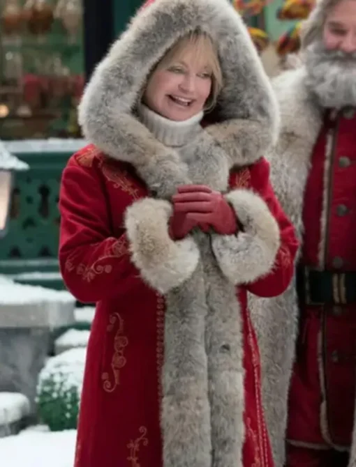 The-Christmas-Chronicles-2-Mrs.-Claus-Fur-Coat