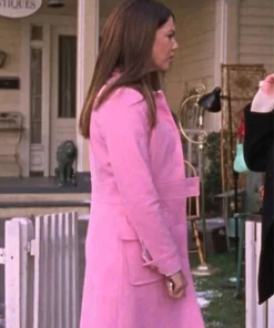 Gilmore Girls S04 Lauren Graham Pink Long Coat Side