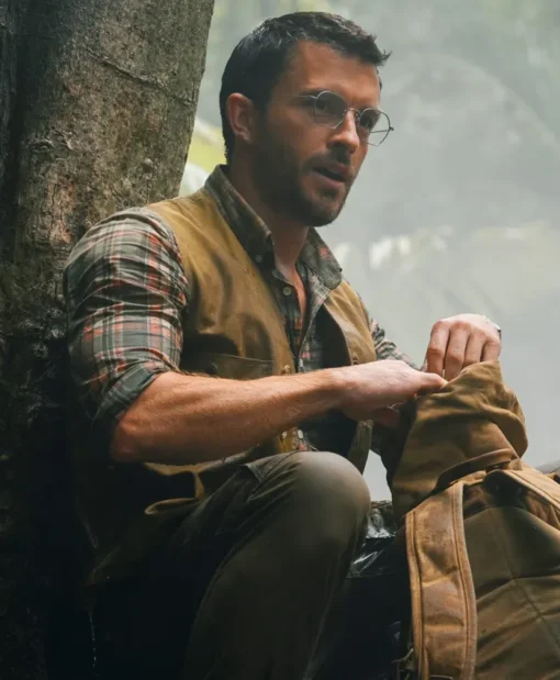 Shop Jonathan Bailey Jurassic World Rebirth Brown Cotton Vest