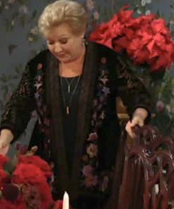 Traci Abbott The Young And The Restless Velvet Kimono