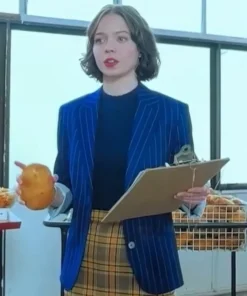 Emma Myers A Minecraft Movie Blue Striped Blazer